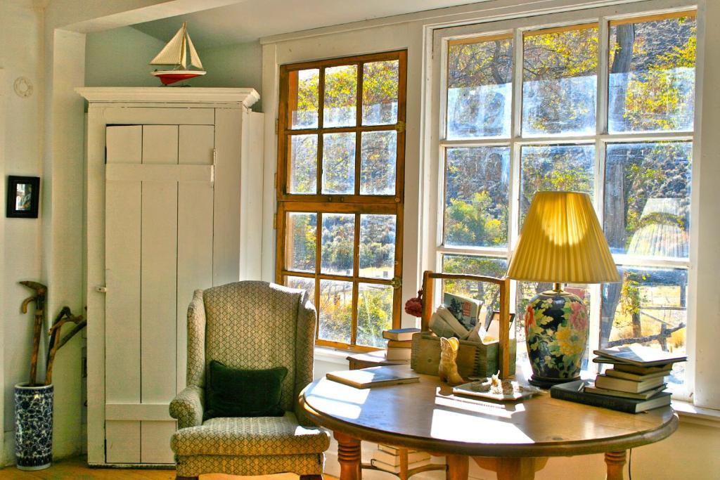 Old Pioneer Garden Country Inn Unionville Exteriör bild
